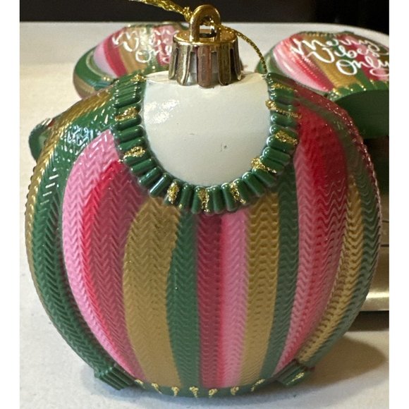 Set of 4 Packed Party Ugly Sweater Merry Vibes Plastic Tree Ornaments (NWT) - Picture 5 of 9